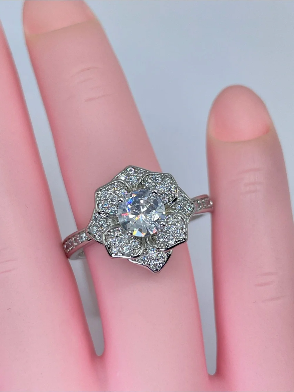 Swarovski Crystal Elements White Crystal Floral Cluster Halo Ring Sz 9 Art Deco